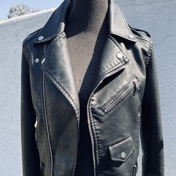 NEW "Let it Ride"Black MOTO Faux Leather Jacket is NWT - Picture 2 of 9